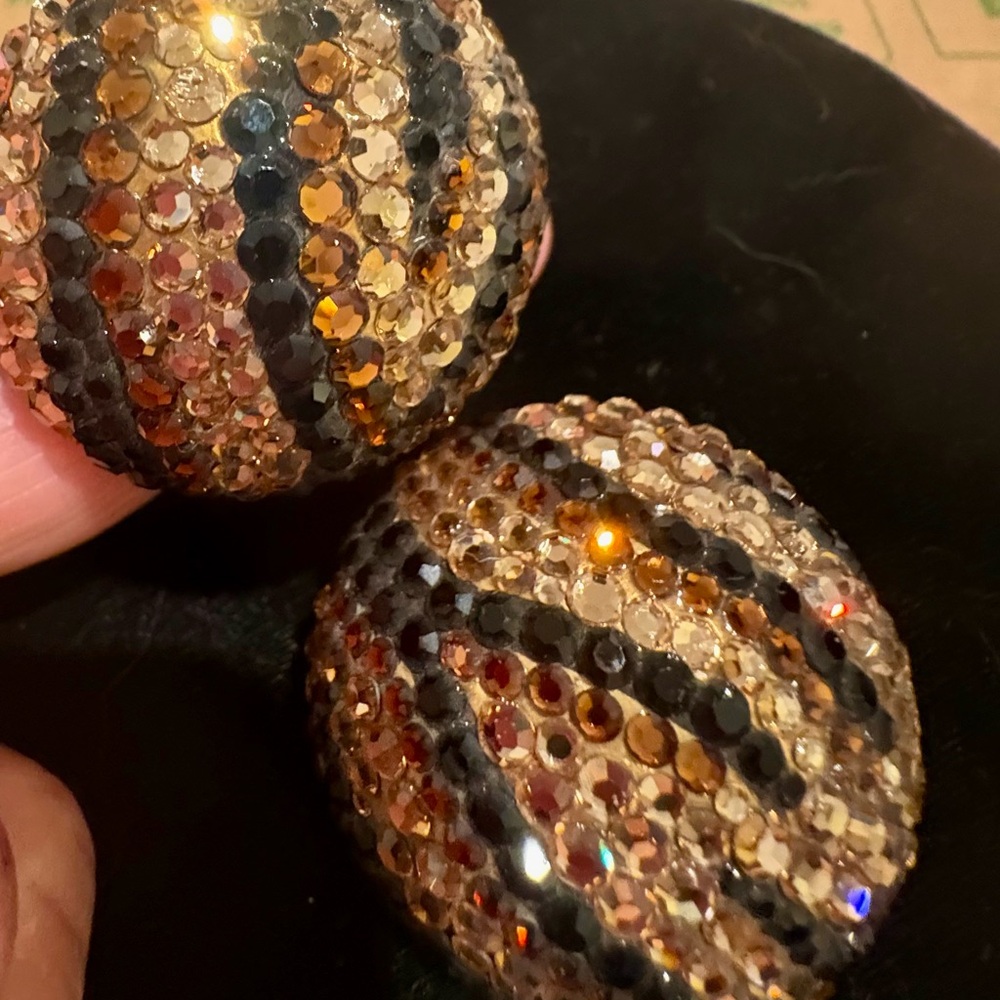 Vintage New Bellini Dome Triple Crystal Gold/Black/copper Earrings